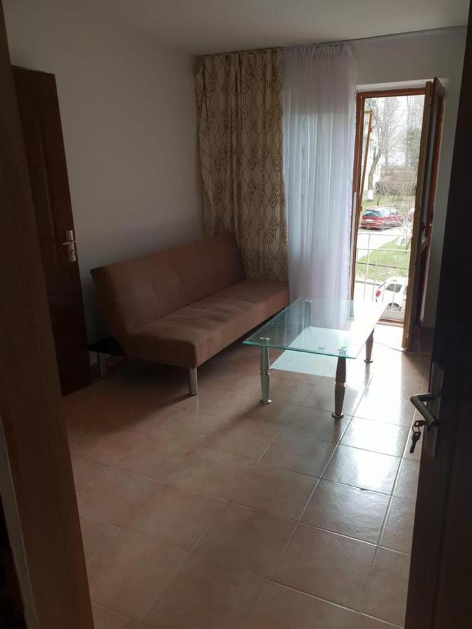 Apartament 2 Camere Tomis Nord Constanţa Esterno foto